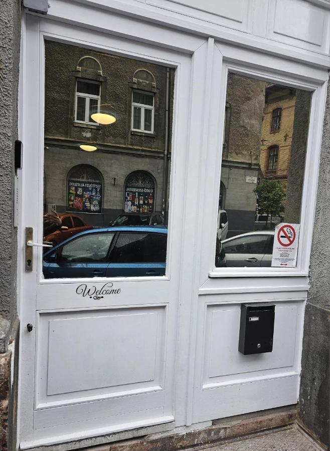 7Dab 10 Contactless Self Check-In Apartment Budapest Exterior photo